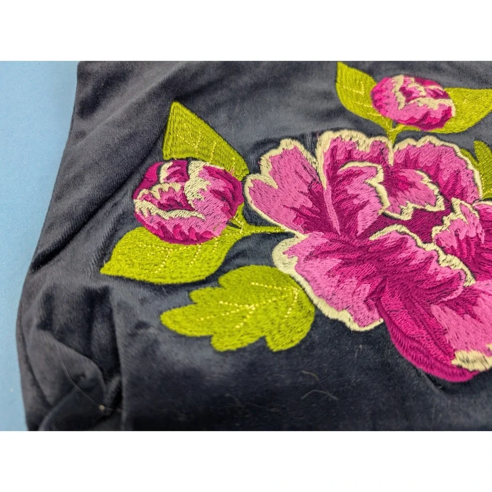 Powder UK Pink Peony Floral Embroidered Velvet Cosmetics Bag Dopp Kit NWT